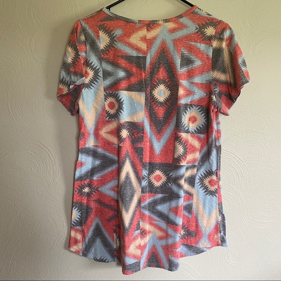 Lularoe Shirt - Picture 3 of 3